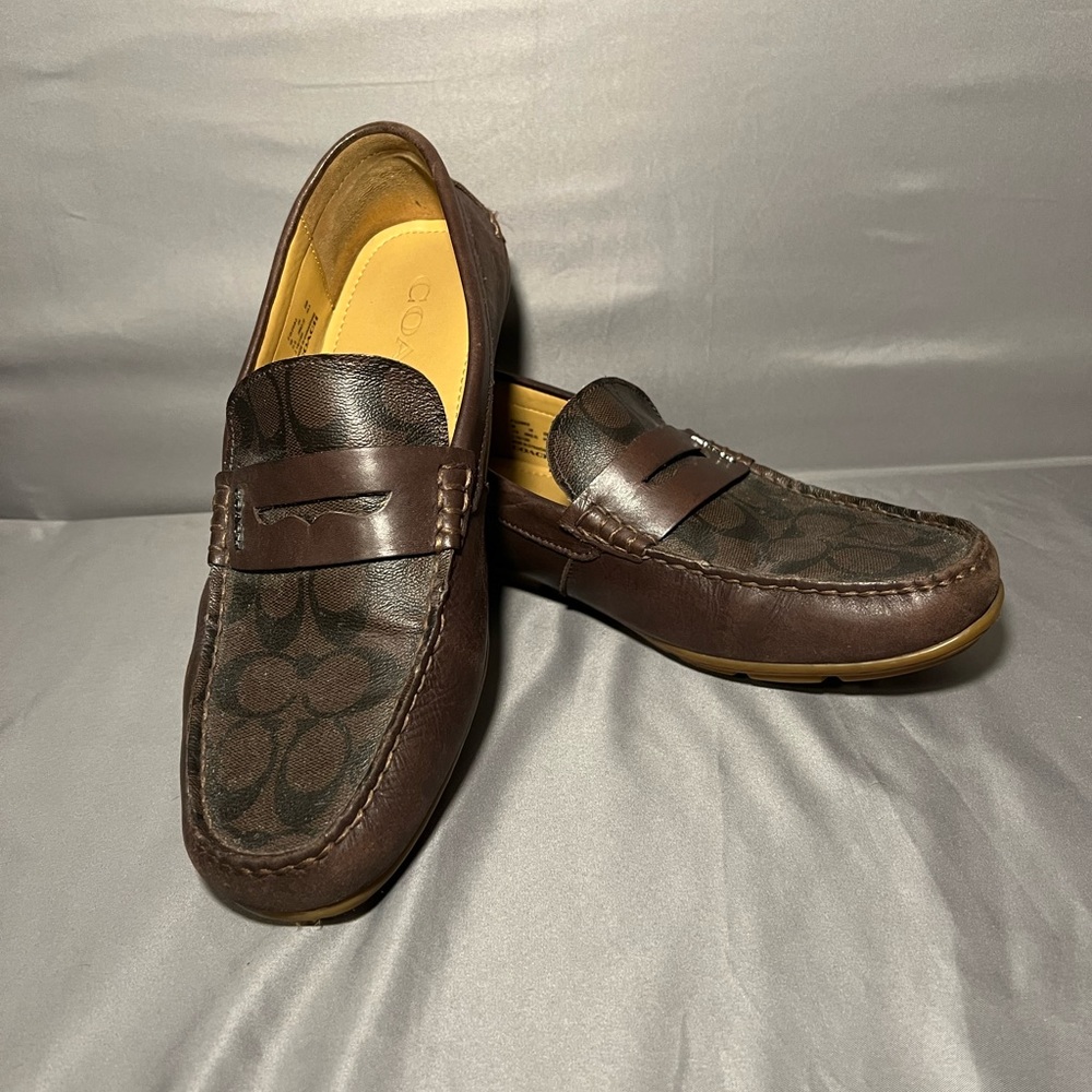 Coach Signature Canvas Mott Driver